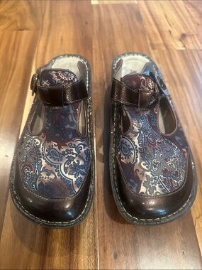 Women's Alegria Classic Fabric Choco ALG-382 Multi-Colored Patent Leather Clogs